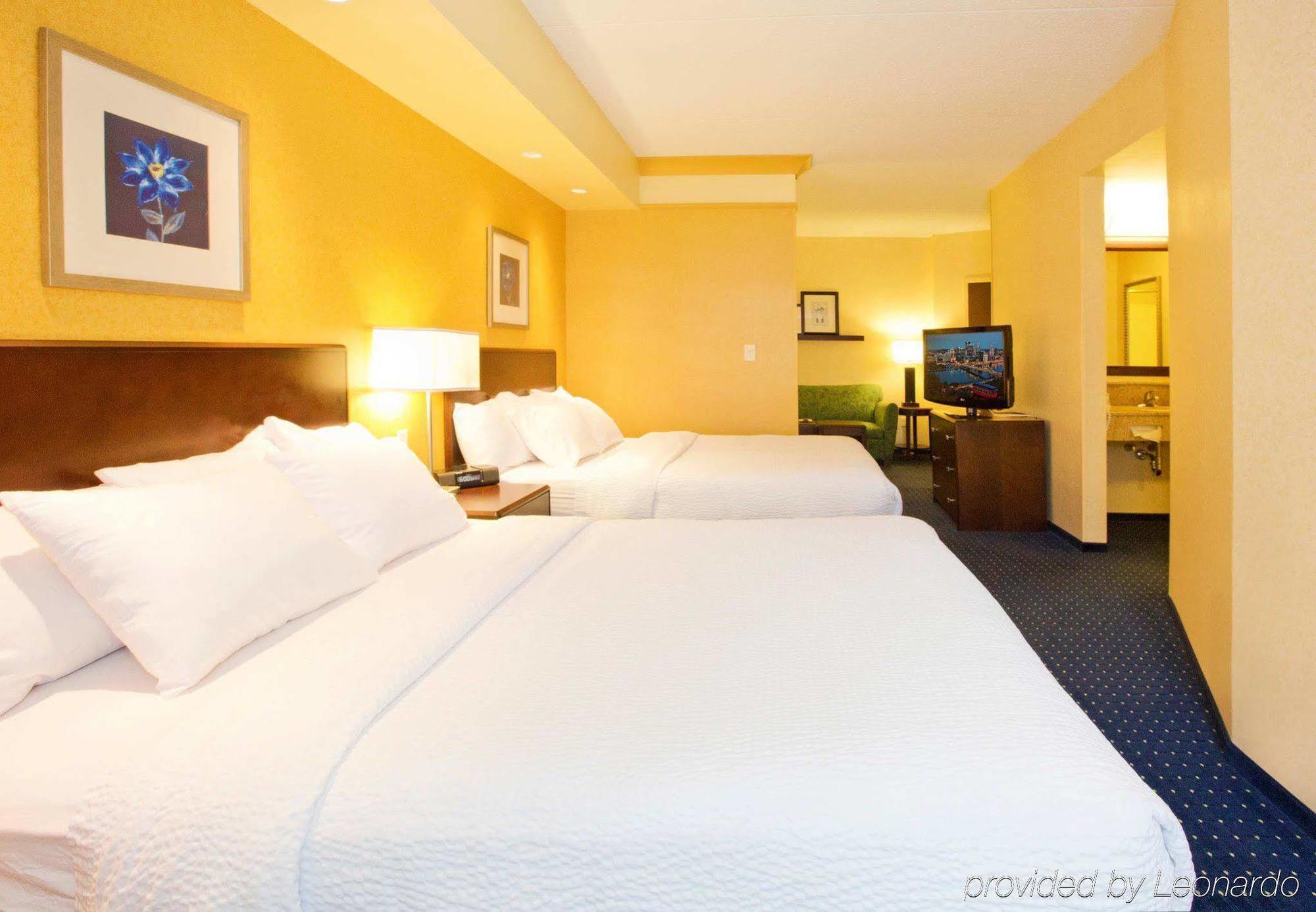 Springhill Suites By Marriott Wheeling Triadelphia Area Exterior foto